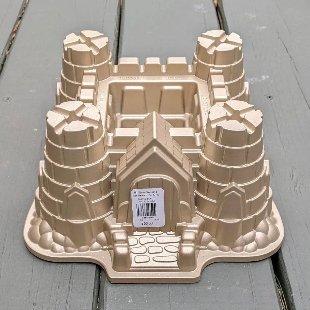 Nordic Ware Sandcastle Bundt Cake Pan